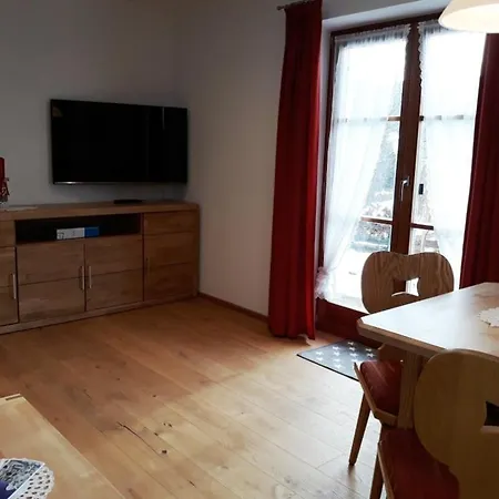 Anna-Maria Apartment
